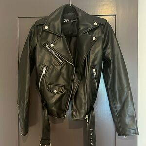 Zara black vegan leather moto jacket XS